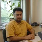 دکتر محمدرضا قایم مقامیان استاد و عضو هیئت علمی پژوهشگاه بین المللی زلزله شناسی و مهندسی زلزله