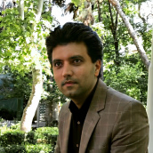 دکتر امیر جبلی دکتری تخصصی مدیریت دانشگاه تهران-استاد مدعو دانشگاه آزاد اسلامی تهران مرکزی-مدیرمسئول و صاحب امتیاز فصلنامه علمی منابع و سرمایه انسانی- مجری برنامه های علمی صداوسیما-عضو گروه سرمایه انسانی پژوهشکده راهبردی دانشگاه عالی دفاع ملی-عضو هیات داوران نشریه علمی پژوهشی دانشگاه شهید بهشتی/دانشگاه هوایی شهید ستاری/ دانشگاه ملی کردستان-عضو کمیته داوران کنفرانس های علمی و بین المللی دکتر امیر جبلی دکتری تخصصی مدیریت دانشگاه تهران-استاد مدعو دانشگاه آزاد اسلامی تهران مرکزی-مدیرمسئول و صاحب امتیاز فصلنامه علمی منابع و سرمایه انسانی- مجری برنامه های علمی صداوسیما-عضو گروه سرمایه انسانی پژوهشکده راهبردی دانشگاه عالی دفاع ملی-عضو هیات داوران نشریه علمی پژوهشی دانشگاه شهید بهشتی/دانشگاه هوایی شهید ستاری/ دانشگاه ملی کردستان-عضو کمیته داوران کنفرانس های علمی و بین المللی