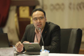 مهندس هادی نیکونام نظامی مدرس بخش هنر و معماری موسسه آموزش عالی آپادانا شیراز مهندس هادی نیکونام نظامی مدرس بخش هنر و معماری موسسه آموزش عالی آپادانا شیراز
