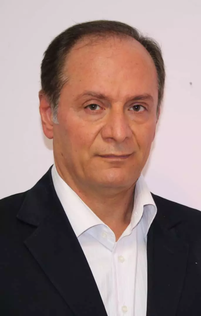دکتر عبدالله امیدی استاد گروه روان شناسی بالینی، دانشگاه علوم پزشکی کاشان دکتر عبدالله امیدی استاد گروه روان شناسی بالینی، دانشگاه علوم پزشکی کاشان