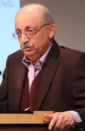 دکتر محمدرضا ضیائی بیگدلی استاد، دانشکده حقوق و علوم سیاسی، دانشگاه علامه طباطبائی دکتر محمدرضا ضیائی بیگدلی استاد، دانشکده حقوق و علوم سیاسی، دانشگاه علامه طباطبائی