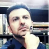 دکتر حمید صادقیان مربی گروه آموزشی ارتباط تصویری دانشکده هنرهای تجسمی دانشگاه هنر اصفهان
