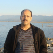 دکتر مجید اسحاقی استاد ریاضی، دانشکده آمار، ریاضی و علوم کامپیوتر، دانشگاه سمنان دکتر مجید اسحاقی استاد ریاضی، دانشکده آمار، ریاضی و علوم کامپیوتر، دانشگاه سمنان