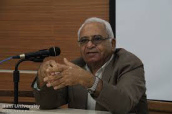 دکتر عبدالکریم کاشی استاد بازنشسته دانشگاه تهران