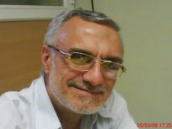 دکتر بهرام گلیایی استاد گروه بیوفیزیک دانشگاه تهران