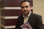 دکتر عباس عاشوری نژاد استادیار و مدیر گروه کارشناسی ارشد تاریخ و تمدن ملل اسلامی. دبیر مرکز نخبگان دانشگاهی دکتر عباس عاشوری نژاد استادیار و مدیر گروه کارشناسی ارشد تاریخ و تمدن ملل اسلامی. دبیر مرکز نخبگان دانشگاهی