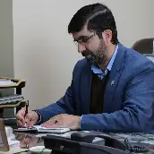 دکتر علی ضیغمی دانشیار گروه زبان و ادبیات عربی دانشگاه سمنان دکتر علی ضیغمی دانشیار گروه زبان و ادبیات عربی دانشگاه سمنان
