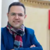 دکتر پویان آزاده دانشگاه هنر ایران دکتر پویان آزاده دانشگاه هنر ایران